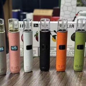 ILIA 哩亞 一代通用 皮革主機 ,高質感皮革外觀與通用型煙彈設計,展現時尚與實用兼具的電子煙設備。